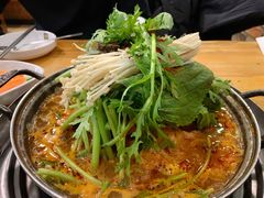-喇喇排骨火锅·传统韩式脊骨汤(望京西园总店)