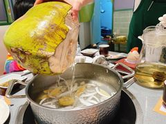 -椰小鸡·琼州糟粕醋·火锅(美兰缤纷城店)