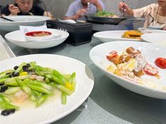 -新天明砂锅鱼头煲