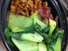 港式腊味煲仔饭-万煲旺·香港老传承煲仔饭·猪杂汤(客村店)