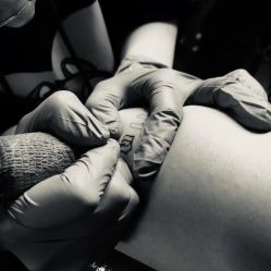 -明星刺青·洗纹身