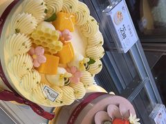 -花花卷卷·鲜食蛋糕(静安久光百货店)