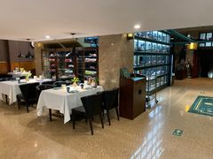 -车之谷·汽车文化主题餐厅(汽开店)