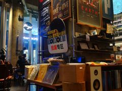 -黑胶星球(华发中城商都店)