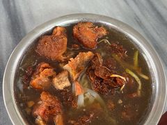 -肥佬良扣肉粉面店(梧州总店)