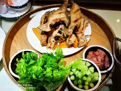 -日月昇渔家菜·海肠捞饭·大连海鲜(星海公园店)