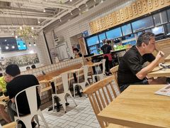 门面-云味馆过桥米线(皇庭广场店)