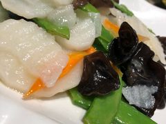 -老码头黑皮肘子锅包肉(赣水路店)