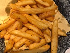 -春树下·树屋花房西餐厅(罍街AS1980店)