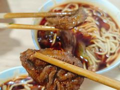 -易毛特色牛肉面(解放碑步行街店)