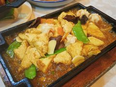 铁板虾仁豆腐-老妈私房菜