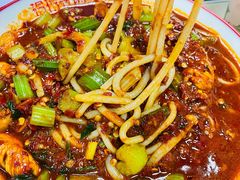 -玲玲米粉·新疆现炒米粉(大十字总店)