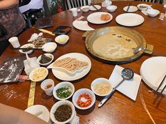 -颜氏双江清水鱼一养身火锅(磁器口店)