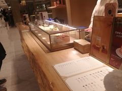 -théATRE 茶聚场(王府中環店)