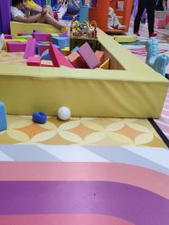 -孩子王童乐园(马群店)