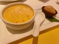 杨枝金露拼擂沙汤圆-利苑酒家(宜安广场店)