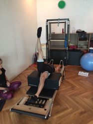 -康舒普拉提工作室control pilates