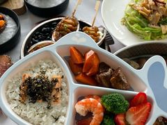 -品海楼·大连海鲜(老虎滩店)