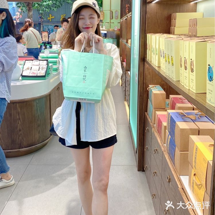 老杭州人探店|分享真的不允许错过的南宋胡记