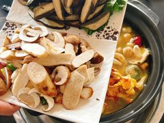 -野菌皇海景野生菌火锅(滨海大道店)