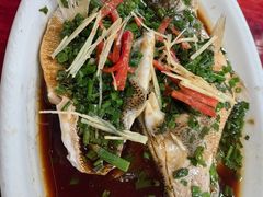-芦茨金富饭庄·25年老字号·专做稻草鸡
