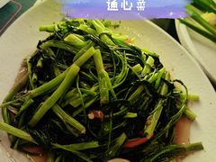 -泰堤坊(淡水体育馆店)