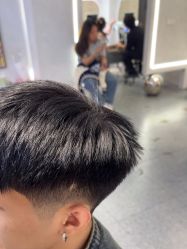-丝源发型
