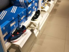 -凯德广场(埃德蒙顿路店)