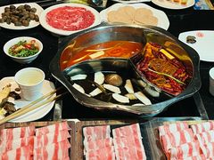 -百年川椒重庆老火锅(光谷店)