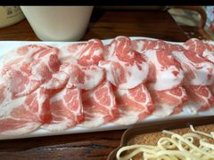-东巴婆婆云南鱼豆花火锅(大东门店)
