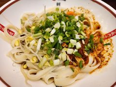 -顺溜·手工刀削面·黑金店(铜锣湾店)