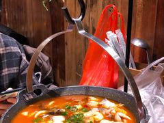 思茅酸汤鱼片-老滇山寨•云南特色菜•地方菜•民族风情歌舞表演(金碧店)