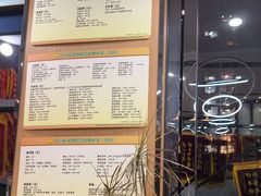 -半岛宠物医院24小时·内窥镜·牙科·碎石中心(府城大道店)