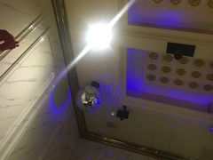 -皇马纯KTV·量贩·聚会(民治店)
