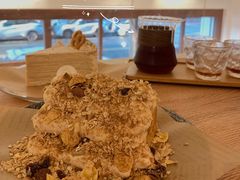 -C.Y Cafe