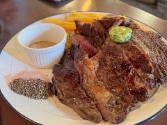 -羽深肉铺 Steak & Wine