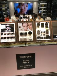 -TOM FORD