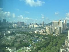 -珠海拱北口岸智选假日酒店