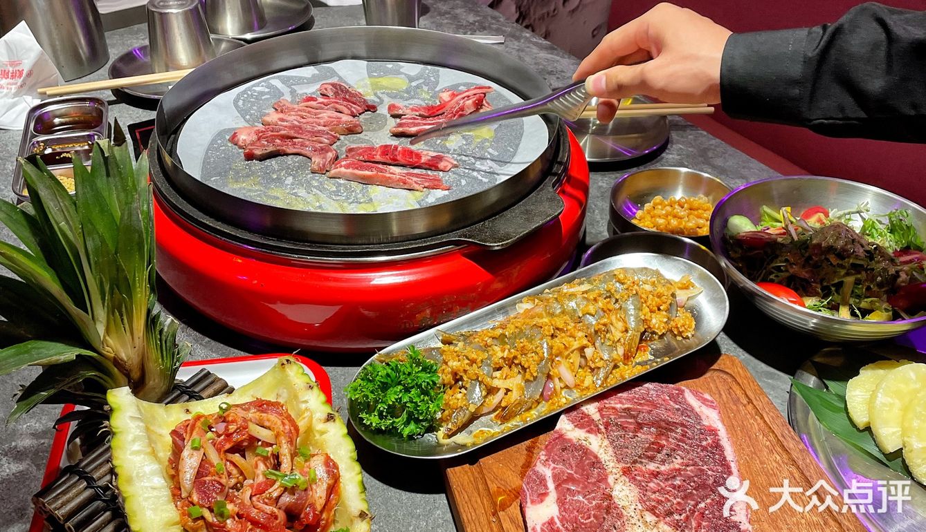 屯儿里不能错过的宝藏烤肉店，比脸大的牛排一定要试试！