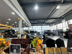 -奔驰利星行(北京花乡店)