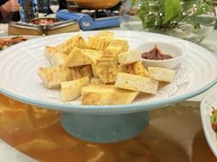 -艳阳天酒店(五里新村店)
