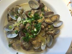 -赶海部落海鲜城(海阳路店)