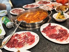 -名门潮牛·鲜牛肉海鲜火锅.烧烤自助餐厅(诚丰广场店)