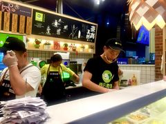 -两只老饕(银泰创意城店)