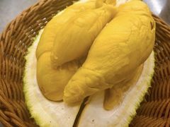 猫山王榴莲-新峰肉骨茶(总店)