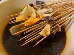 -拈签一笑黄牛肉辣卤串串