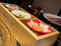 -山川小町·极番烧肉(新地假日广场店)