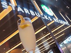 -星巴克臻选(上海合生汇1F店)