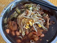 -灵山卢梅燕粉店