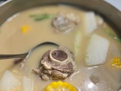 -肥仔文澳门猪骨煲(南京西路店)